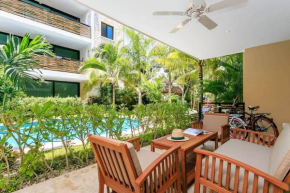 Poolfront Tulum Condo! Near Mayan Ruins & Beach